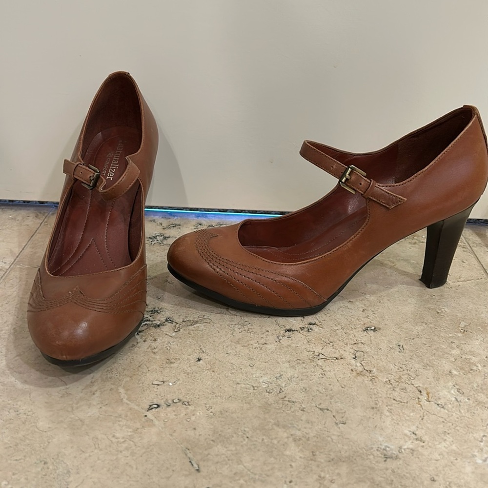 Brown Leather Mary Jane’s by Naturalizer